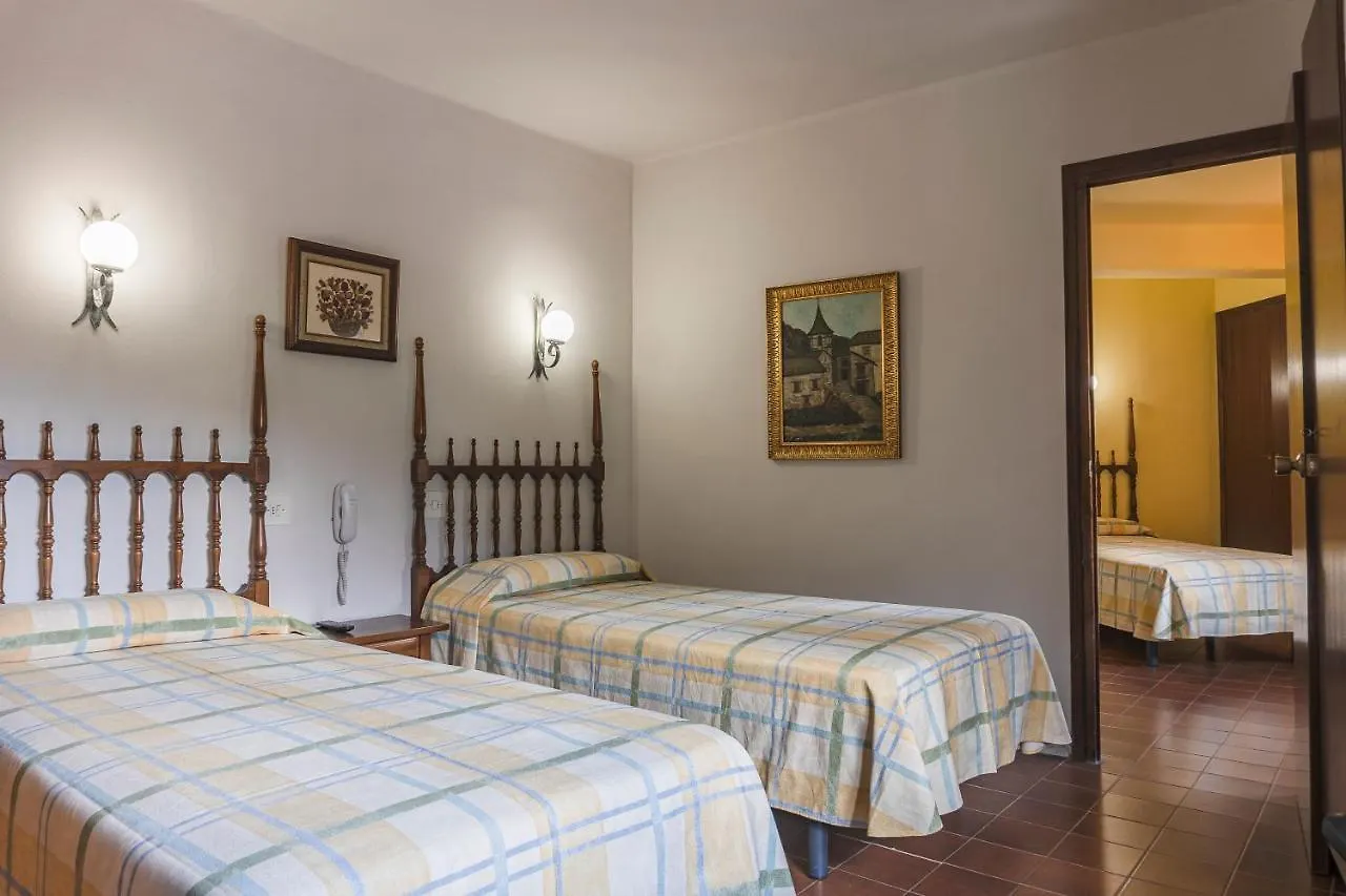 **  Hotel Cardos Ribera de Cardos Spain
