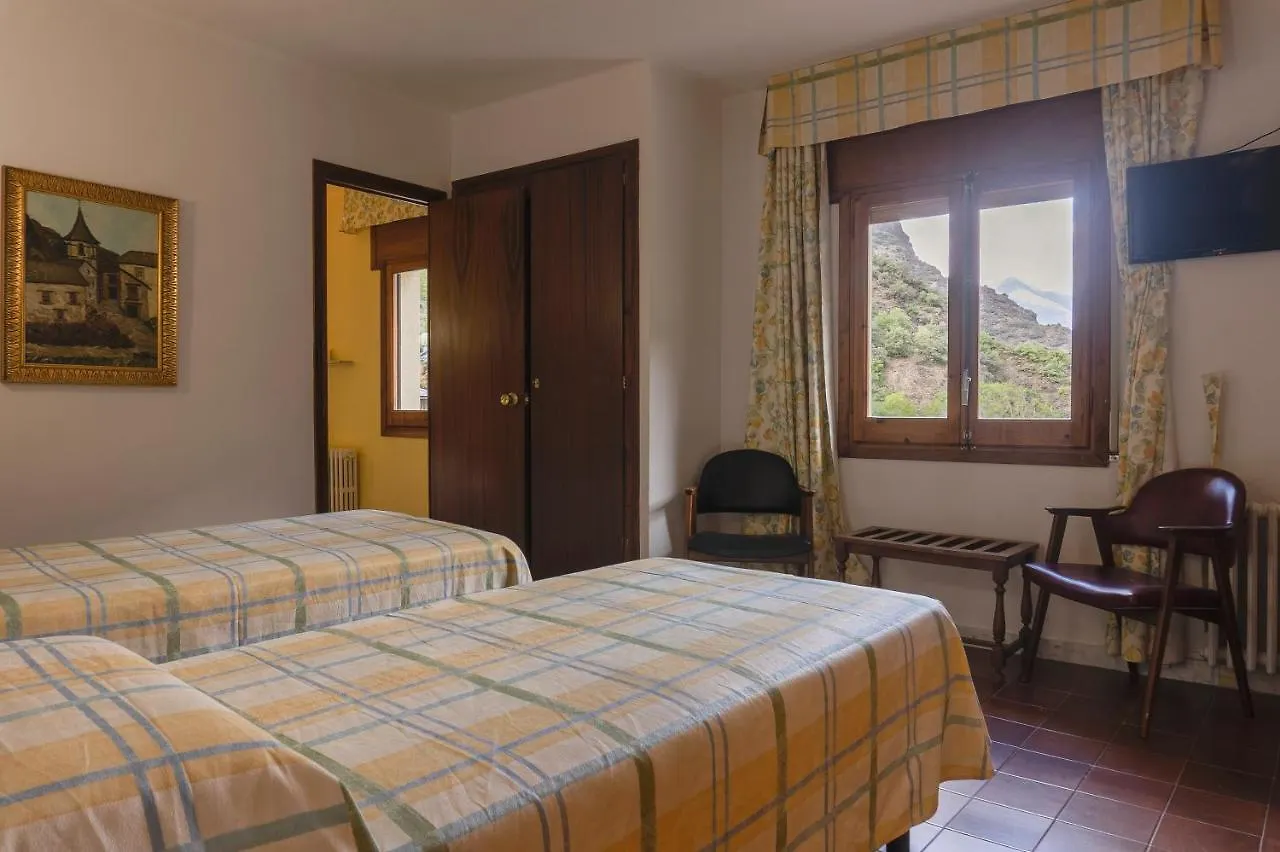 Hotel Cardos Ribera de Cardos 2*,  Spain
